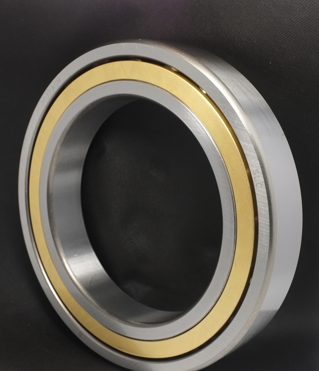 7032ACM/P4軸承，單列角接觸球軸承